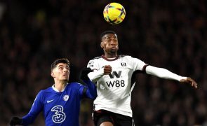 Chelsea contrata defesa central Tosin Adarabioyo ao Fulham
