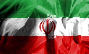 Seis candidatos autorizados a concorrer às eleições presidenciais do Irão