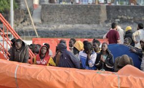 Operações de salvamento resgatam 116 migrantes subsarianos ao largo de Espanha