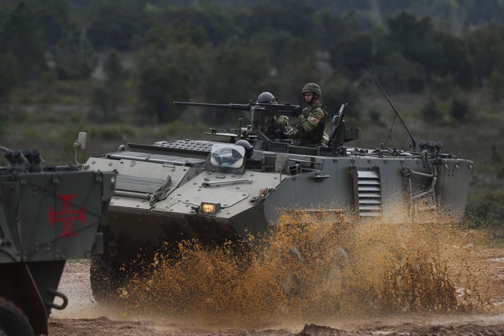 Portugal vai instruir militares ucranianos no uso de carros de combate