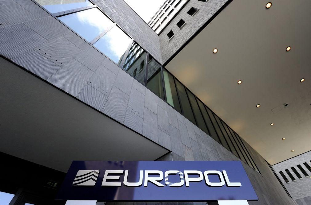 Europol desmantela rede de tráfico de cocaína vinda do Brasil para a Europa