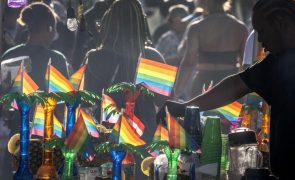 Justiça dos EUA suspende proteção de estudantes LGBTI em estados republicanos