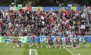 Euro2024: Portugal com todos no relvado em treino com mais de oito mil adeptos