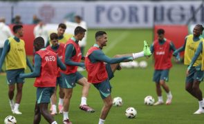 Portugal com todos disponíveis na preparação para a estreia no Euro2024