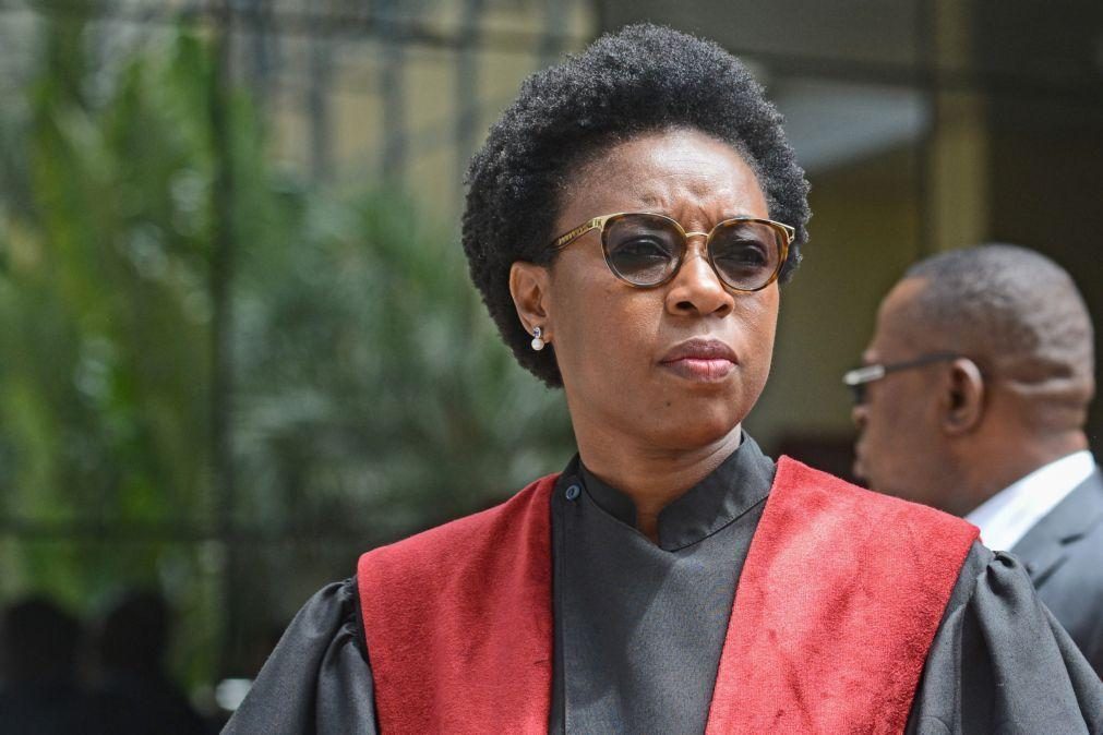 Procuradora-geral da República de Moçambique denuncia intimidações a magistrados