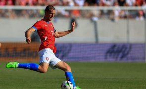 Capitão da República Checa aponta favoritismo de Portugal e perigo de Ronaldo