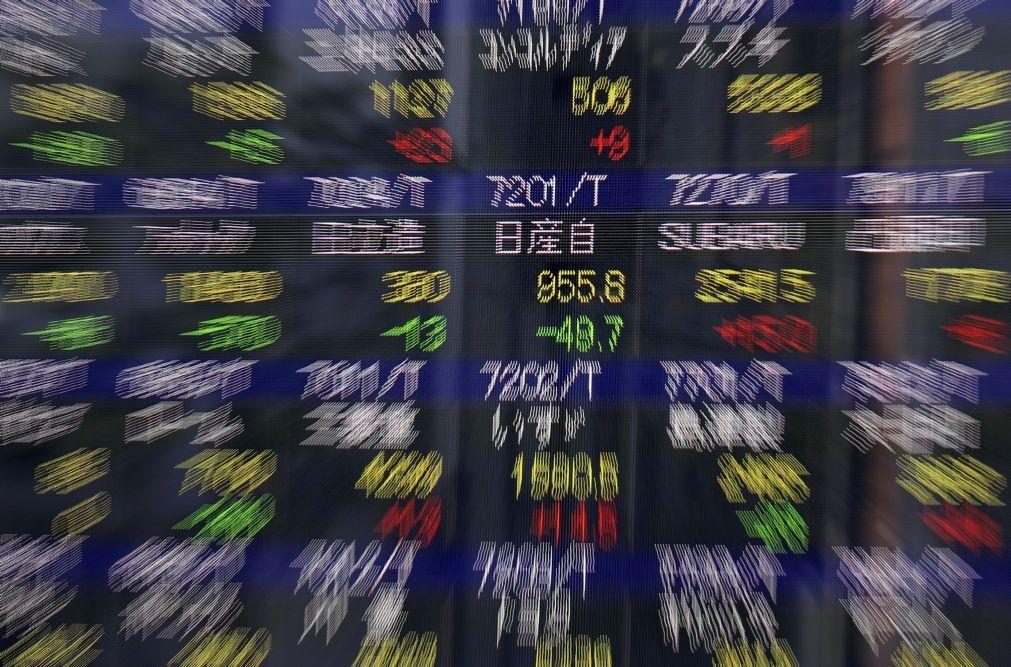 Bolsa de Tóquio fecha a perder 0,09%