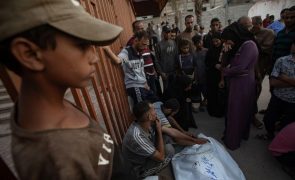15 palestinianos mortos em ataques israelitas em Gaza e Nuseirat