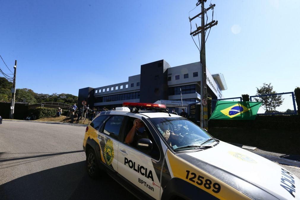 Polícia brasileira lança operação contra tráfico de droga que tinha Europa como destino