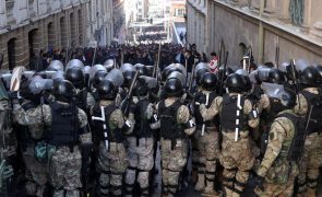 Detidas 17 pessoas ligadas a tentativa de golpe de Estado na Bolívia