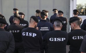 Greve dos guardas prisionais das cadeias de Lisboa e Linhó em julho