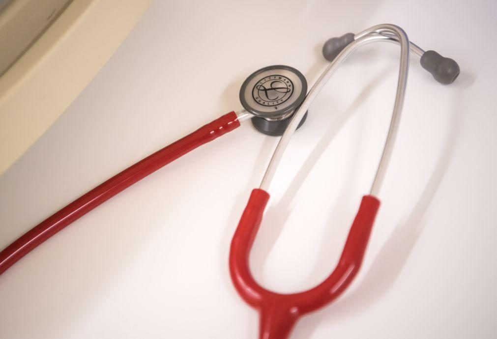 Médicos acusam Governo de querer pagar trabalho suplementar ao preço do trabalho normal