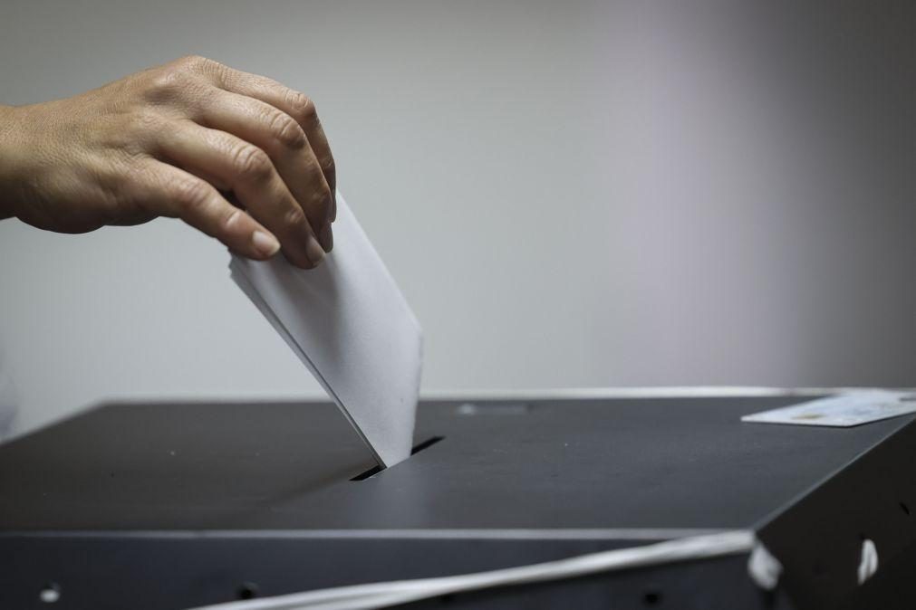 Manifesto pede reforma do sistema eleitoral para diminuir desperdício de votos