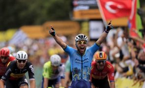 Tour: Cavendish isola-se como recordista de vitórias em etapas