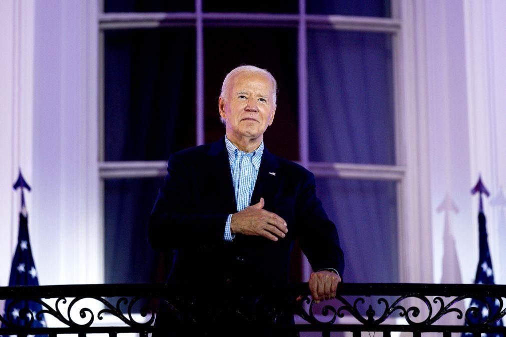 Biden assume responsabilidade por mau desempenho em debate, mas rejeita afastar-se