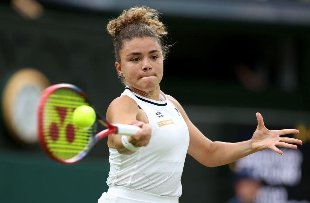 Jasmine Paolini junta-se a Donna Vekic nas meias-finais de Wimbledon