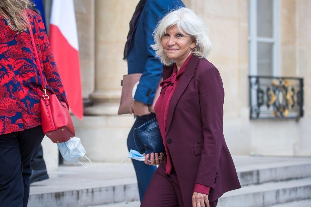 Esquerda francesa apresenta Laurence Tubiana como candidata a primeira-ministra