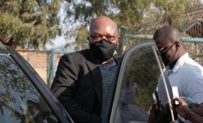 Combate à corrupção em Angola é uma luta interna no MPLA -- advogado