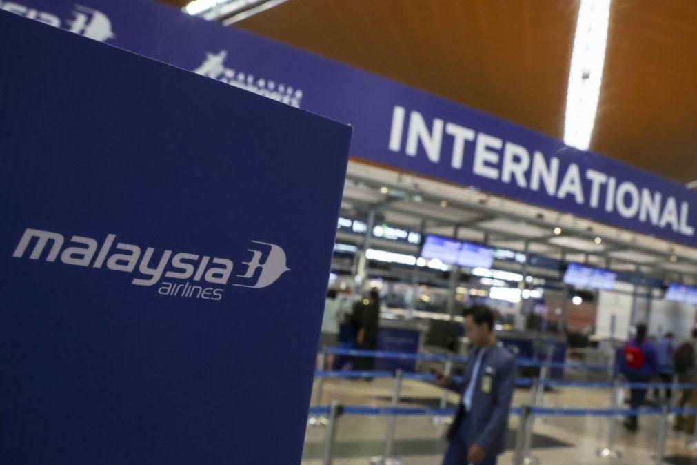 Austrália pede à Rússia para assumir responsabilidade no derrube do voo MH17