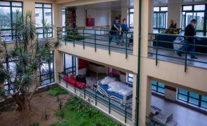 Hospital modular de Ponta Delgada com urgência operacional em agosto