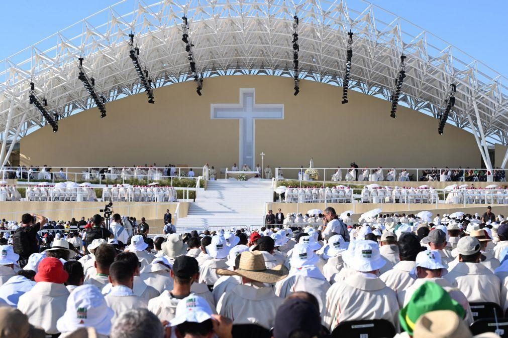 Seis mil trabalhadores do município de Lisboa homenageados pelo papa por trabalho na JMJ
