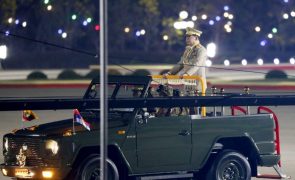 Líder da Junta militar em Myanmar assume interinamente a presidência do país