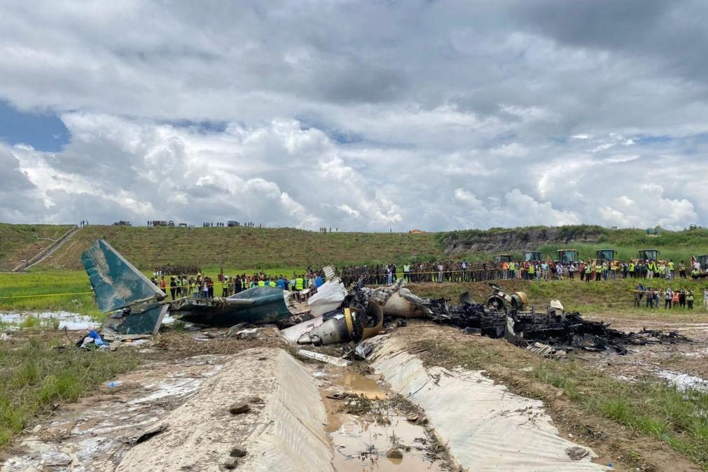 Piloto é o único sobrevivente do acidente de aviação no Nepal