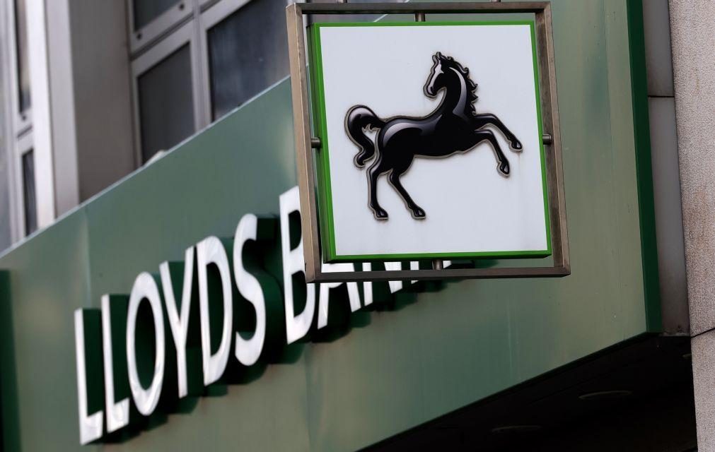 Lucro do Lloyds cai 15% para 2.900 ME no primeiro semestre