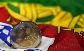 Scope mantém 'rating' de Portugal em A- e revê em alta perspetiva para positiva
