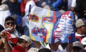 Maduro diz que antigos presidentes impedidos de viajar para a Venezuela não são observadores oficiais