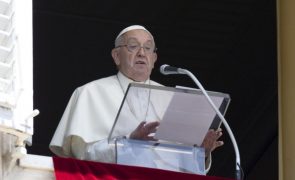 Papa Francisco afirma que as guerras são um escândalo intolerável