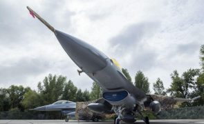 Rússia ataca aeródromo ucraniano preparado para receber caças F-16