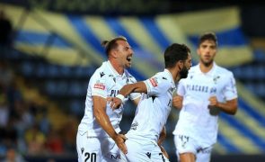 Vitória de Guimarães começa I Liga com triunfo em Arouca