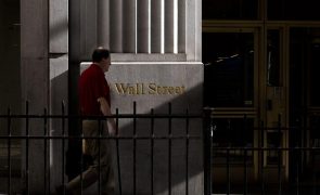 Wall Street sobe após dados animadores da economia dos EUA