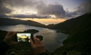 Lagoa do Fogo visitada nos Açores por 23 mil pessoas em regime 'shuttle'