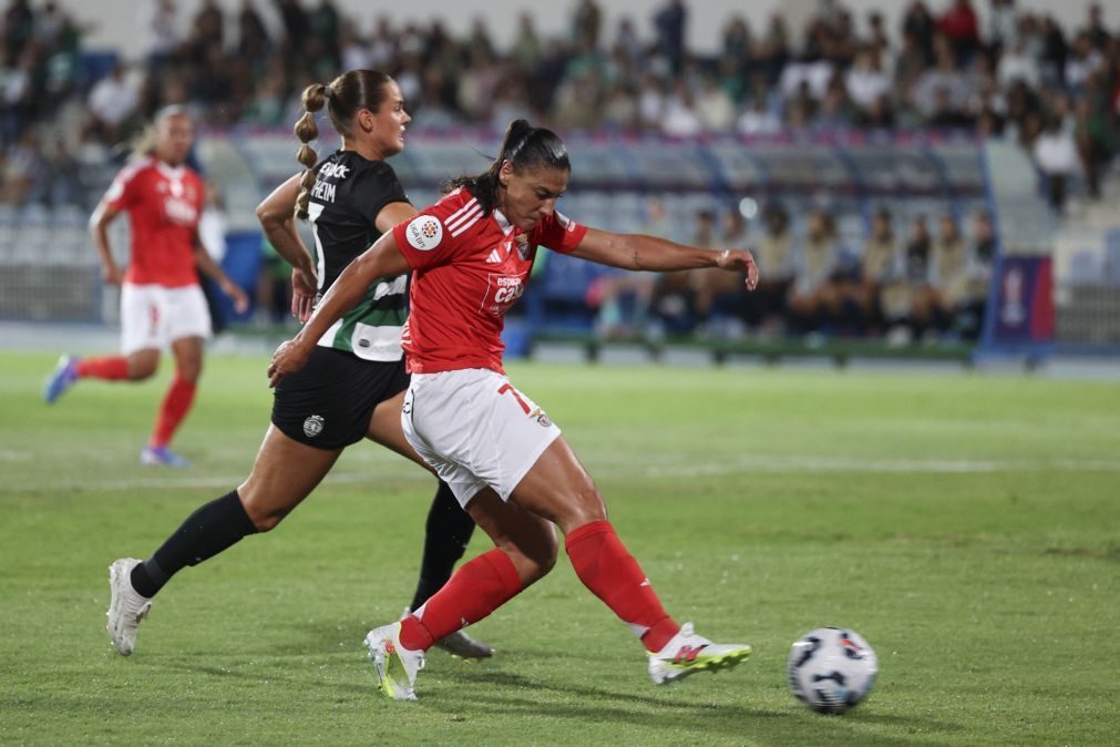 Sporting vira resultado e conquista Supertaça feminina de futebol