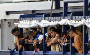 Lampedusa regista pico de chegadas de migrantes, mas longe do fluxo de 2023