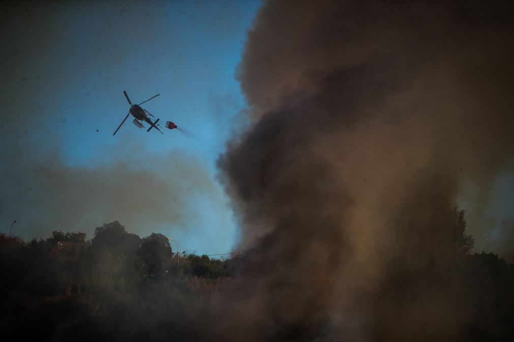 Helicóptero que amarou no rio Douro transportava cinco elementos da UEPS/GNR