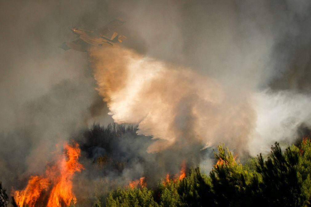 Incêndio de Vinhais reacendeu mas já está dominado