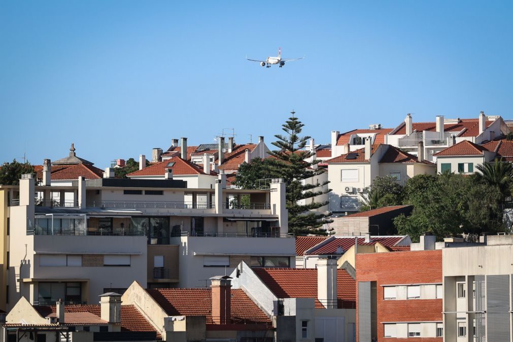 Euribor cai de novo a seis e 12 meses para mínimos de mais de ano e meio