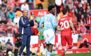 Nuno Espírito Santo com vitória histórica em Liverpool