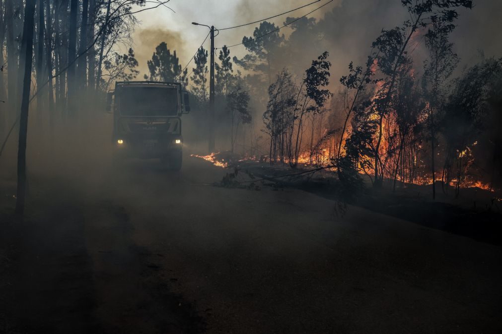 Três feridos devido aos incêndios no hospital de Aveiro e outro em Coimbra