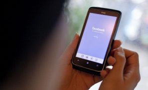 Dona do Facebook e WhatsApp decide banir imprensa estatal russa