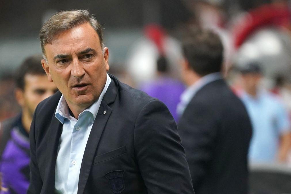 Carlos Carvalhal quer reação depois de derrota que 