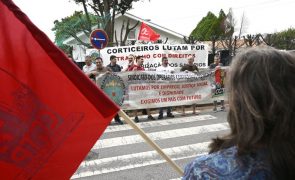 Trabalhadores do setor corticeiro voltam a manifestar-se 2.ª feira por melhores salários