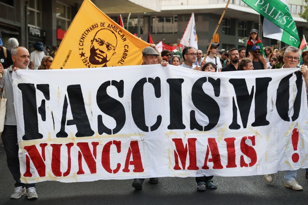 Avenida da Liberdade em Lisboa de todas as cores na primeira Marxa Cabral em Portugal