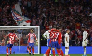 Atlético de Madrid empata com Real Madrid nos descontos