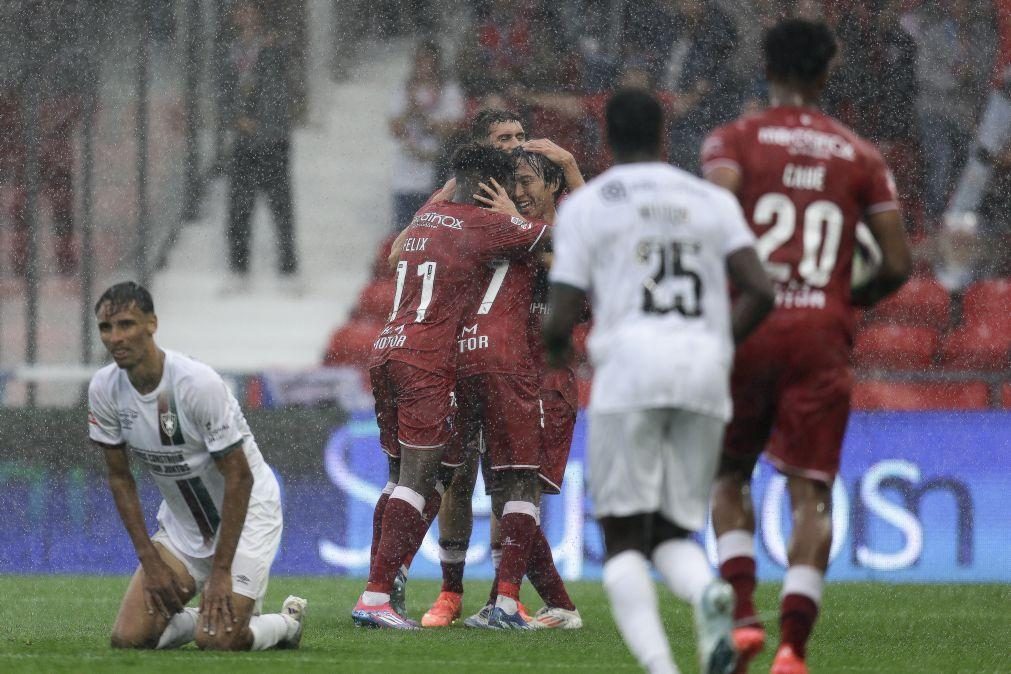 Gil Vicente regressa aos triunfos na I Liga ao vencer Estrela da Amadora por 3-0