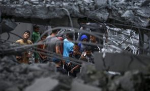 Pelo menos 300 trabalhadores humanitários mortos desde início da guerra em Gaza