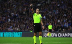 Serdar Gözübüyük vai arbitrar o Polónia-Portugal para a Liga das Nações